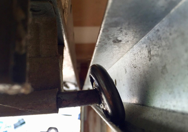garage door roller repair in Sunland